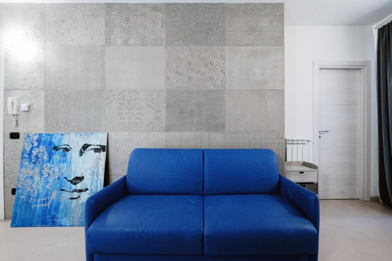 Апартаменты Blue Loft - The House Of Travelers Комо Экстерьер фото